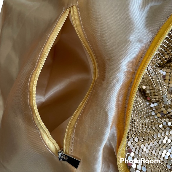 Gold metal mesh, shoulder bag - Picture 6 of 8